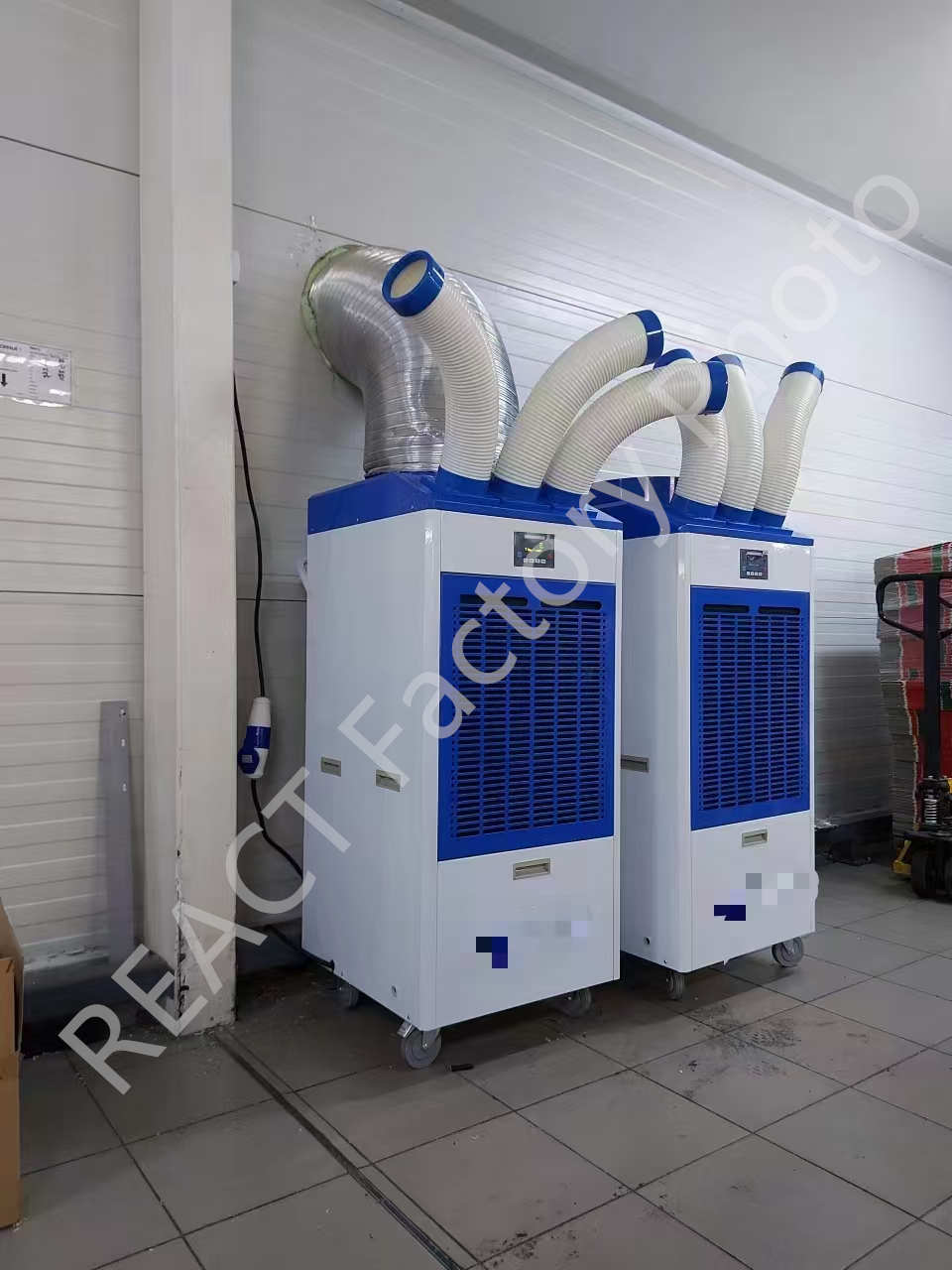 Why choose REACT industrial portable air conditioner to cool down the factory?