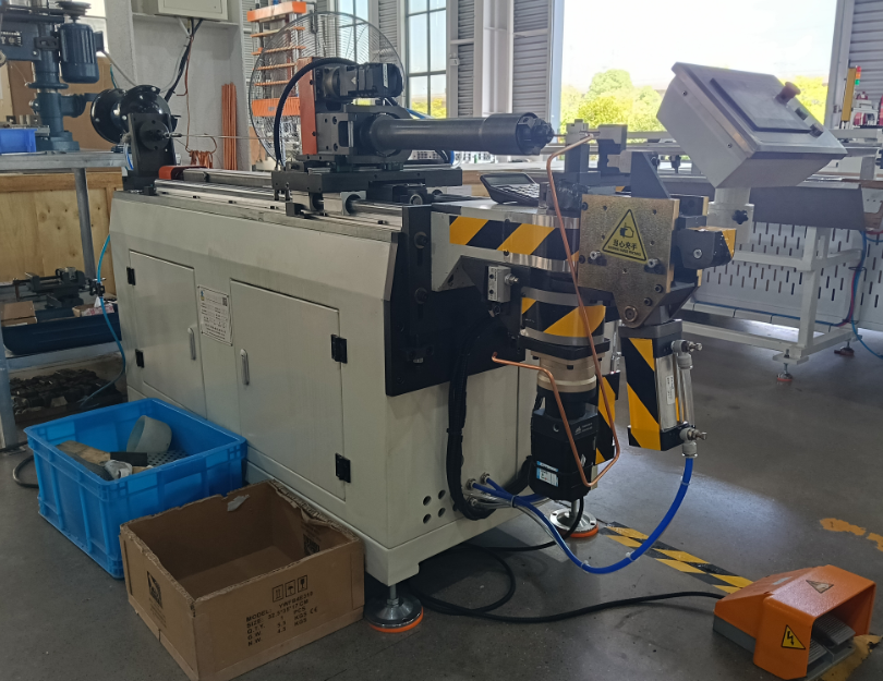 Breakthrough in precision manufacturing! REACT Company introduces fully automatic pipe bending machine